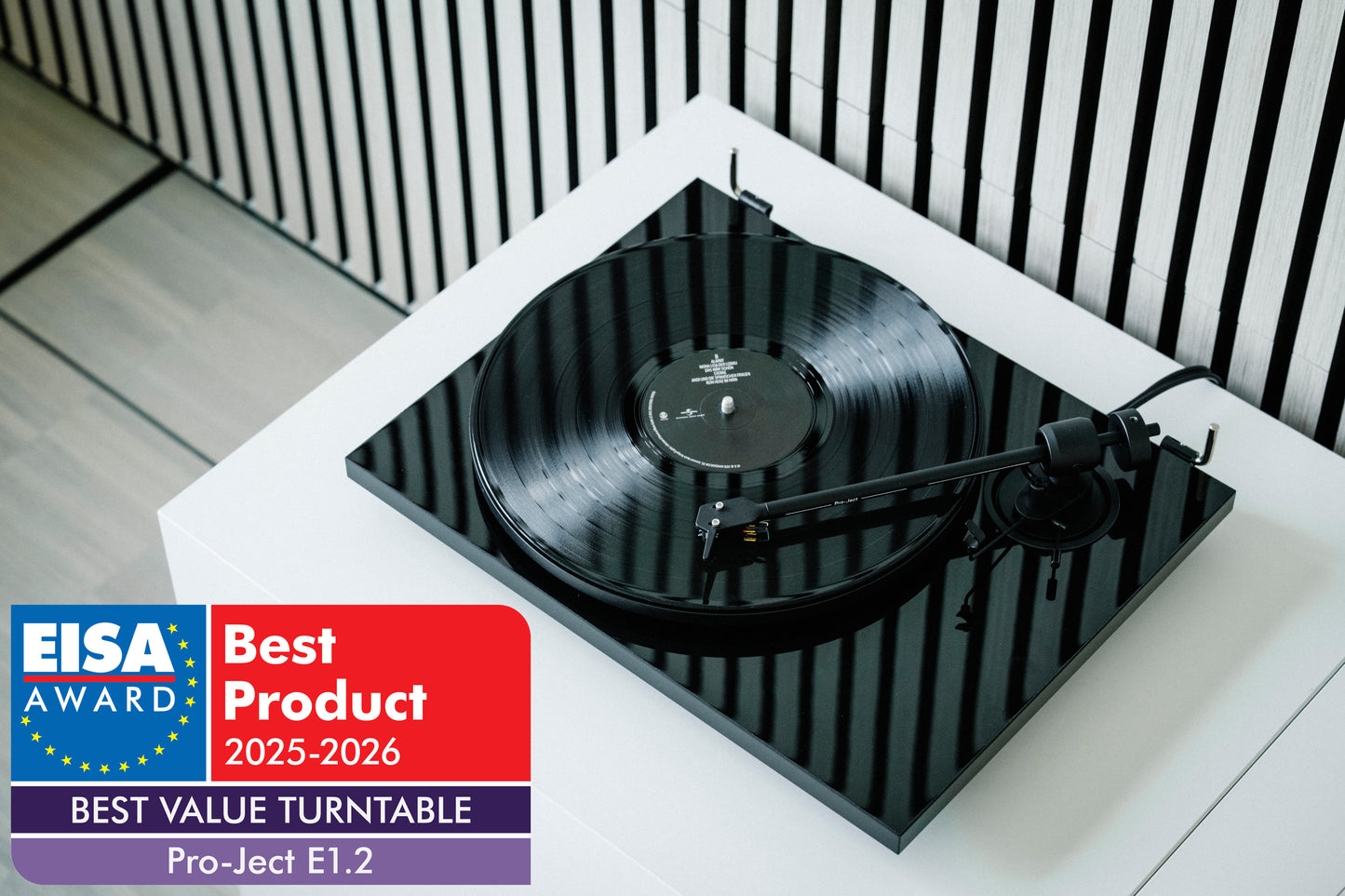 PRO-JECT E1.2 TURNTABLE WITH PICK IT MM E CARTRIDGE