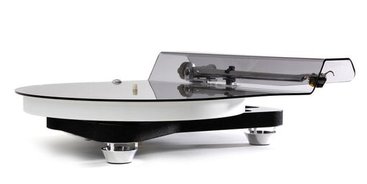 REGA NAIA TURNTABLE