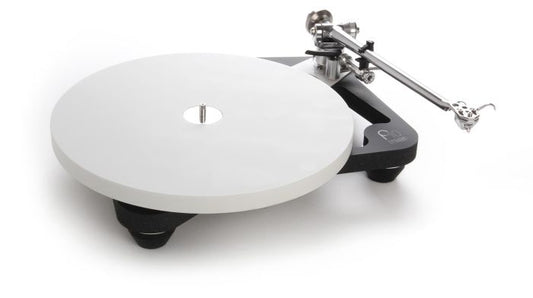REGA PLANAR 10 TURNTABLE