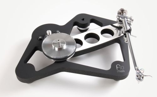 REGA PLANAR 10 TURNTABLE