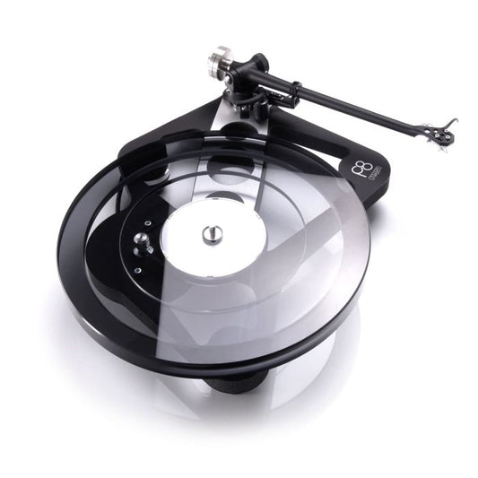 REGA PLANAR 8 TURNTABLE