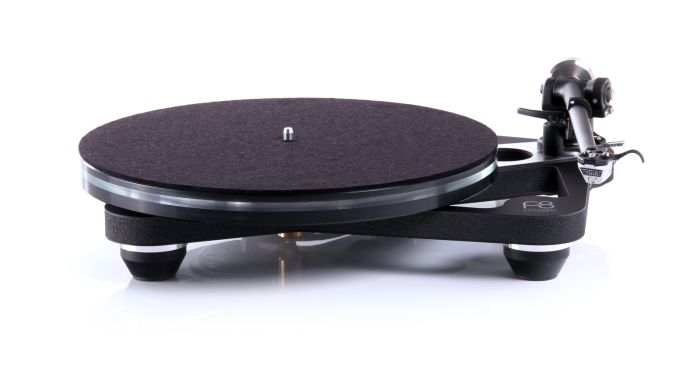 REGA PLANAR 8 TURNTABLE