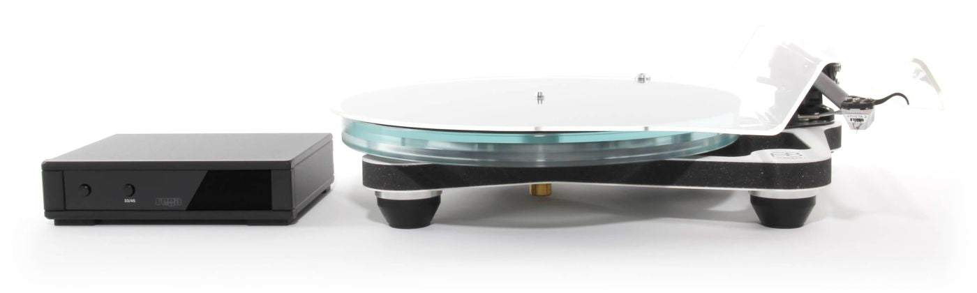 REGA PLANAR 8 TURNTABLE