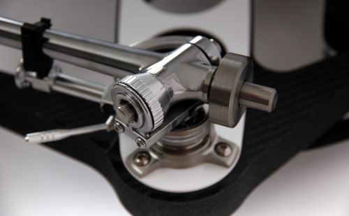 REGA R8 TITANIUM TONEARM (SPECIAL ORDER)