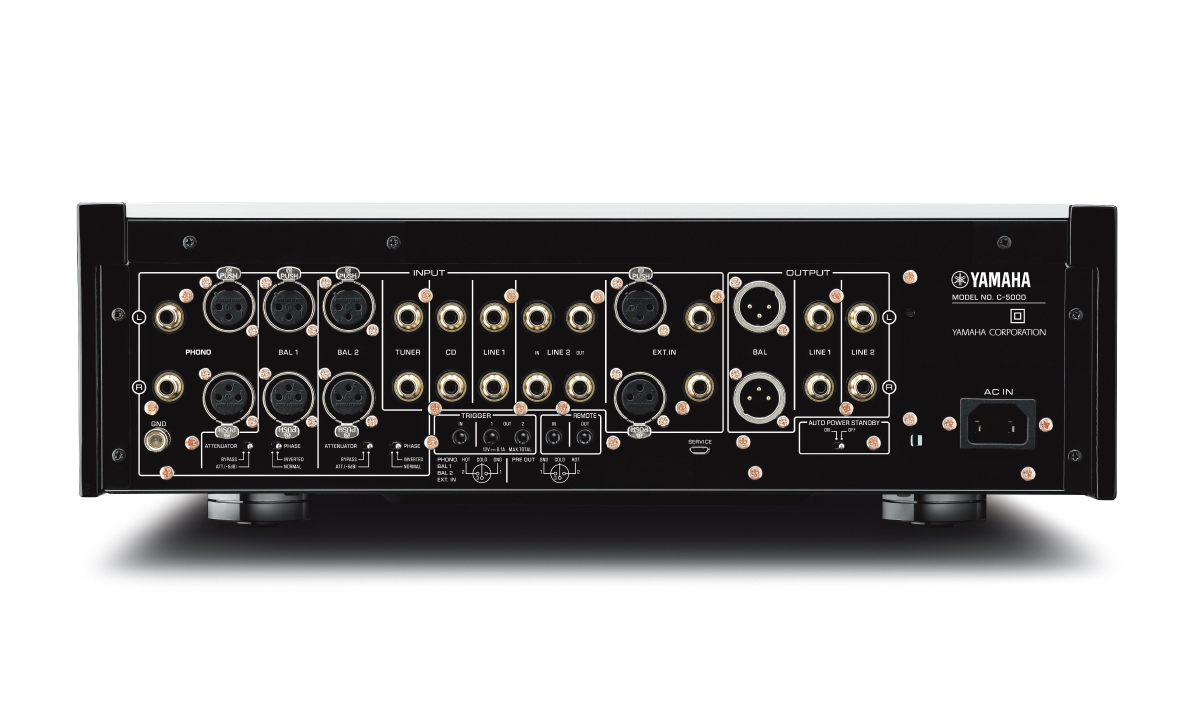 YAMAHA C-5000 PREAMPLIER