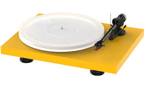 PRO-JECT DEBUT CARBON EVO WITH ORTOFON 2M RED CARTRIDGE