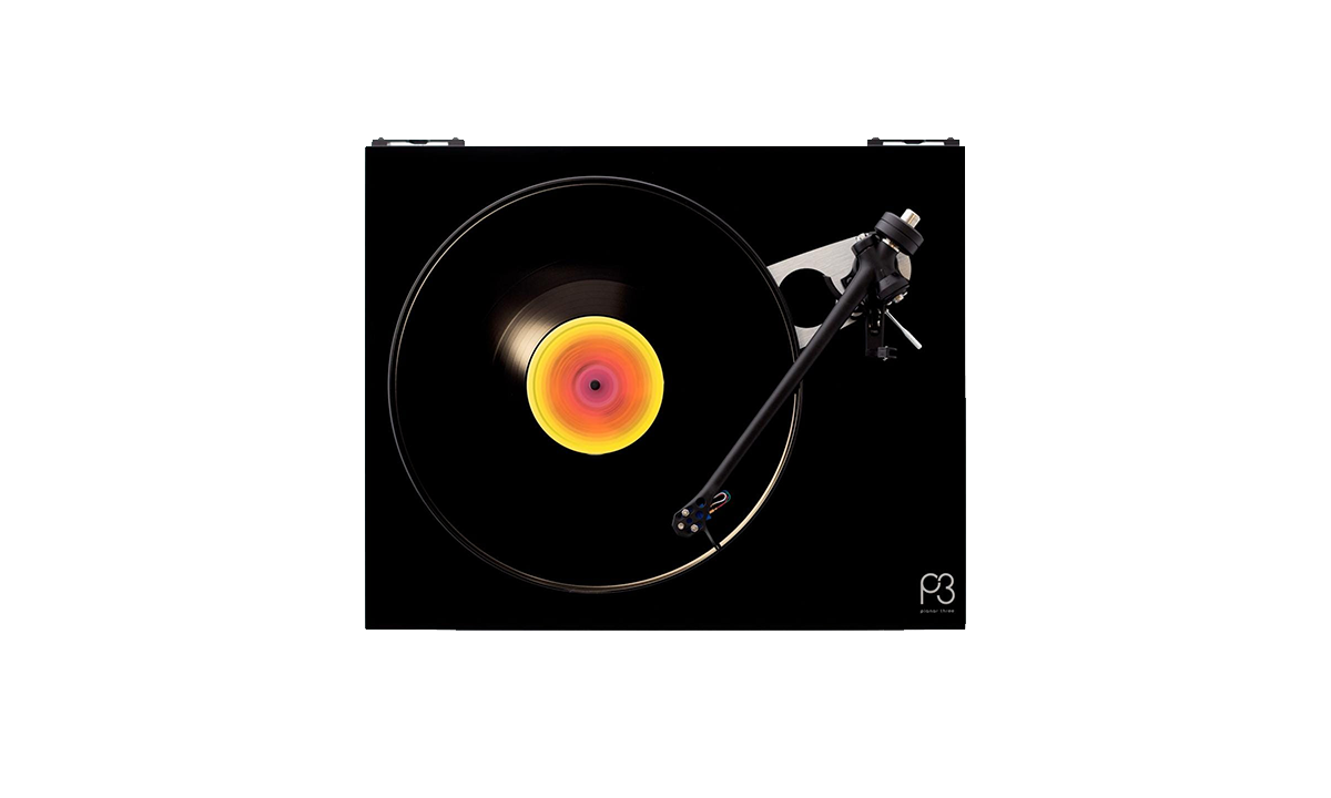 REGA PLANAR 3 TURNTABLE