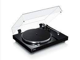 YAMAHA TT-S303 TURNTABLE