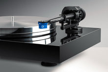 Load image into Gallery viewer, PRO-JECT X8 HIGH-END TURNTABLE WITH TRUE BALANCED CONNECTION
